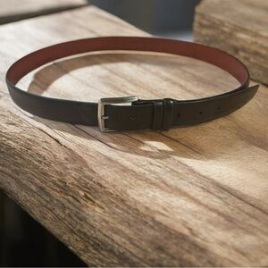 Yves Saint Laurent black handcrafted leather belt size 42